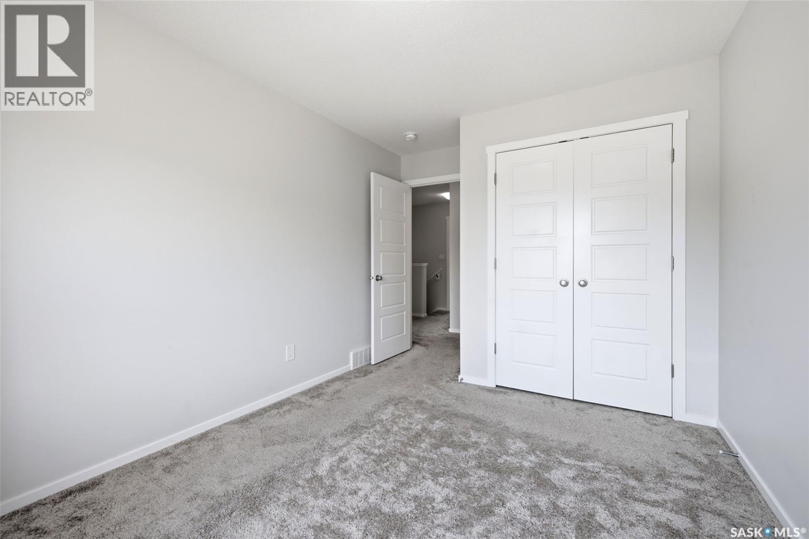 5116 Primrose Green Drive E, Regina, SK - Indoor Photo Showing Other Room