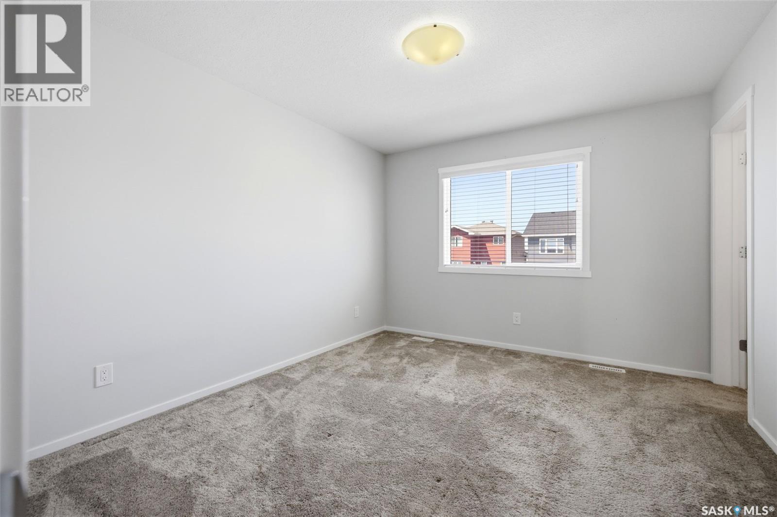 5116 Primrose Green Drive E, Regina, SK - Indoor Photo Showing Other Room