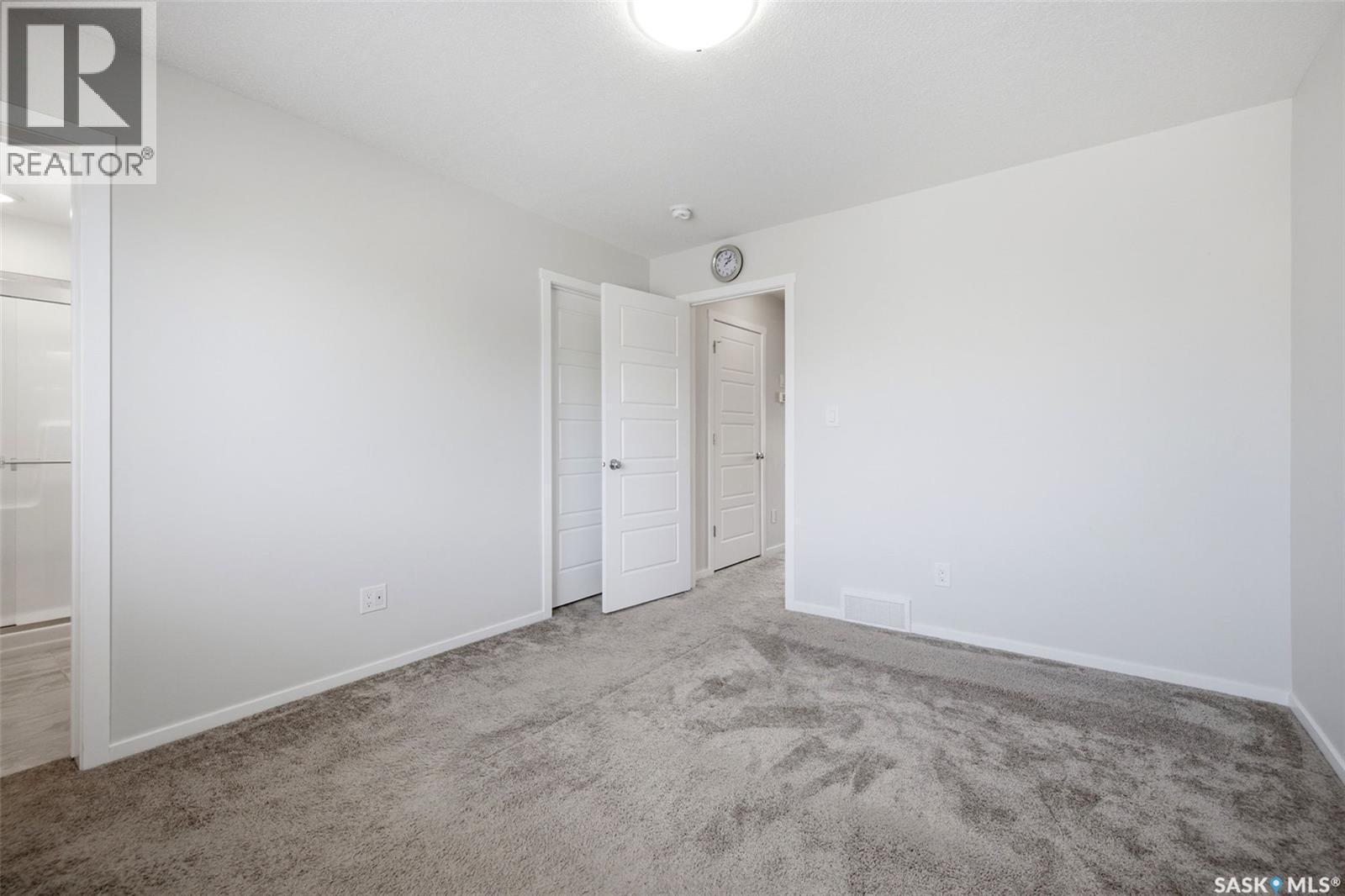 5116 Primrose Green Drive E, Regina, SK - Indoor Photo Showing Other Room