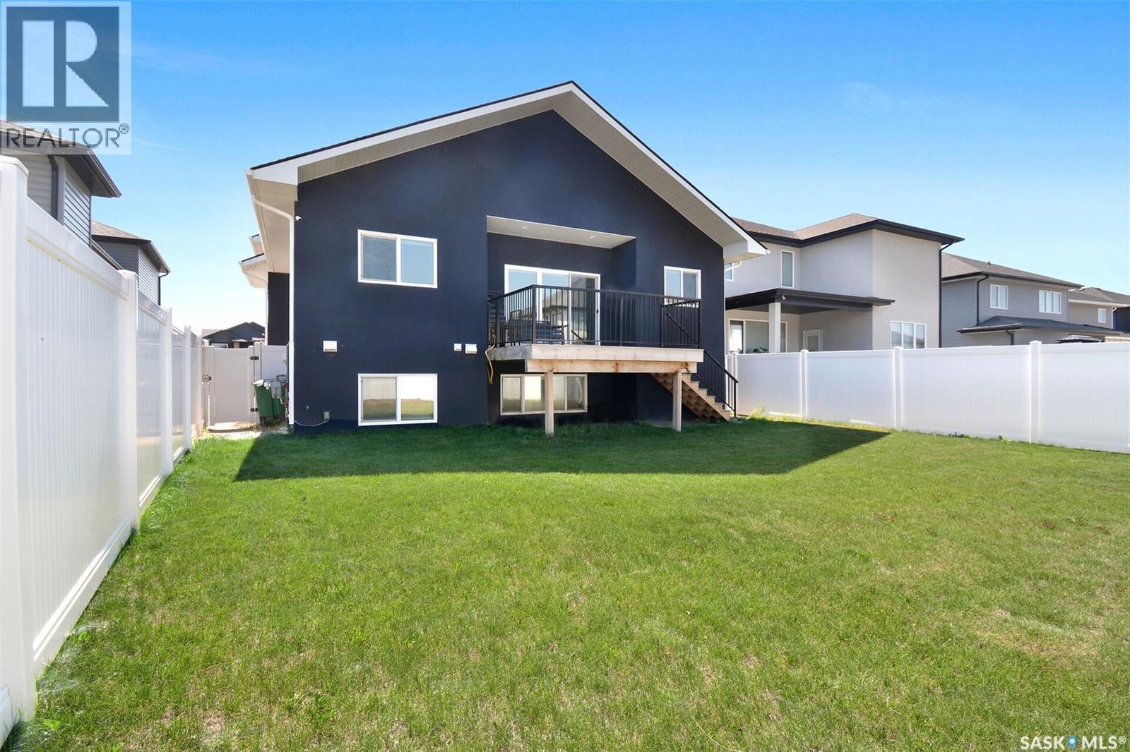 519 Kenaschuk Way, Saskatoon, SK - Outdoor With Deck Patio Veranda