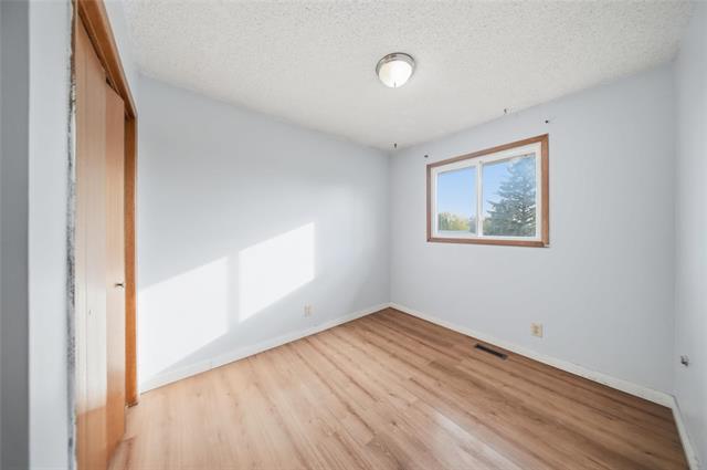 92 Red Oak Dr, Winnipeg, MB