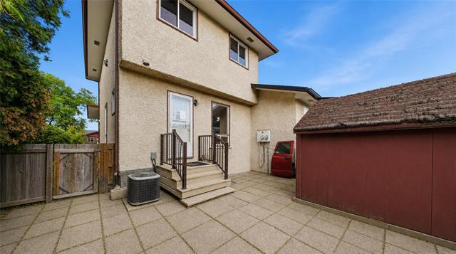 92 Red Oak Dr, Winnipeg, MB