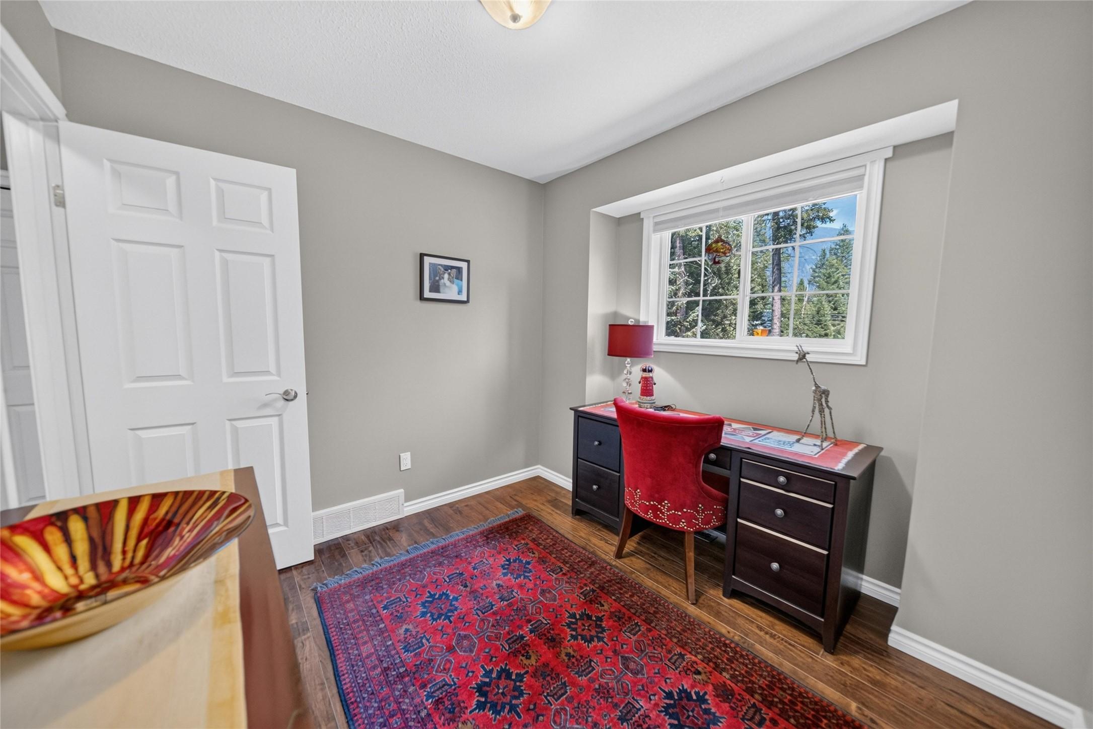 6799 Rosen Lake Road, Jaffray, BC - Indoor