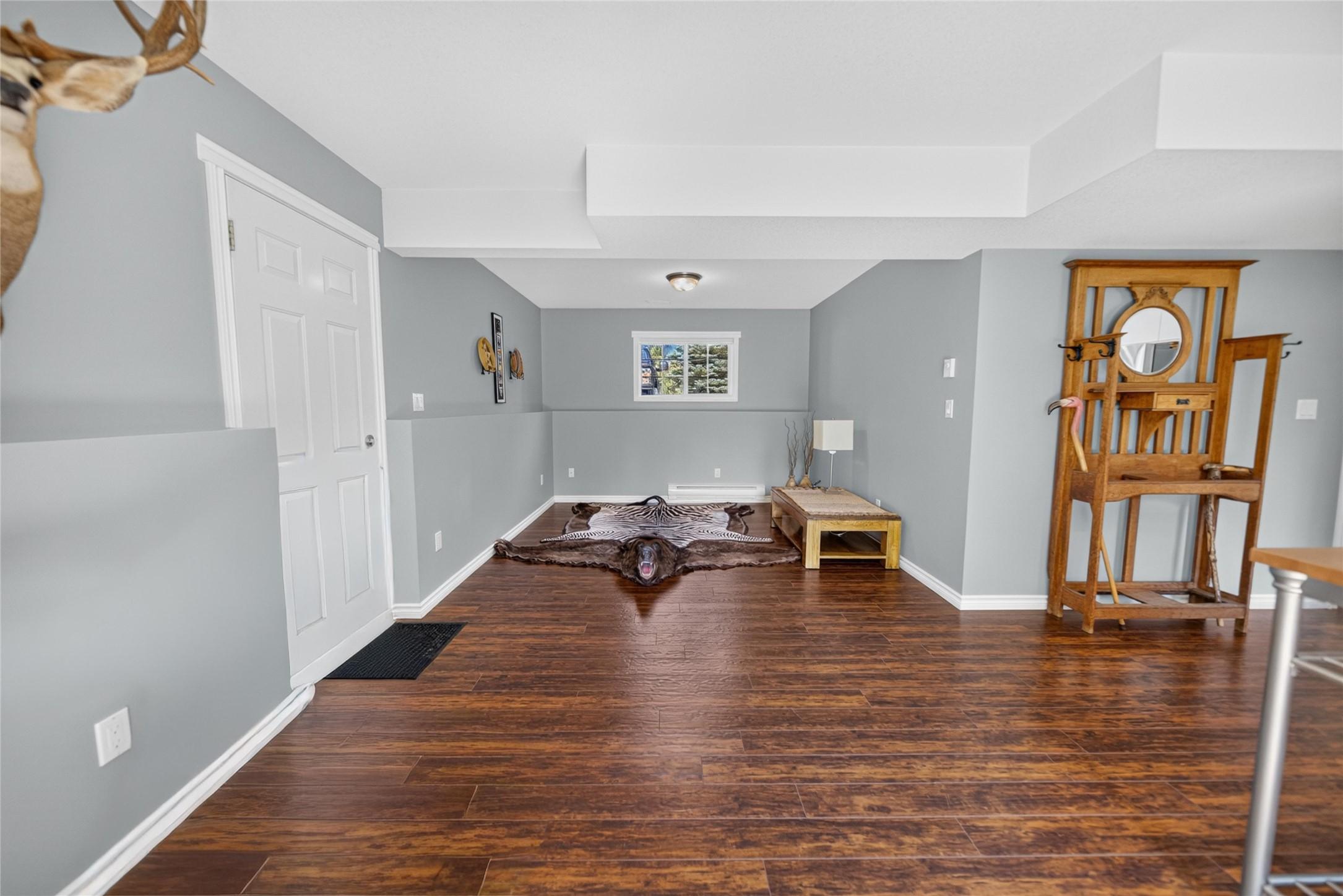 6799 Rosen Lake Road, Jaffray, BC - Indoor Photo Showing Other Room