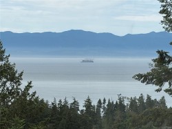 2270 Henlyn Dr Sooke, BC V9Z 0N5