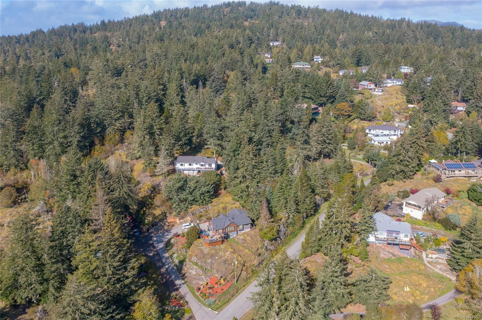 2270 Henlyn Dr, Sooke, BC