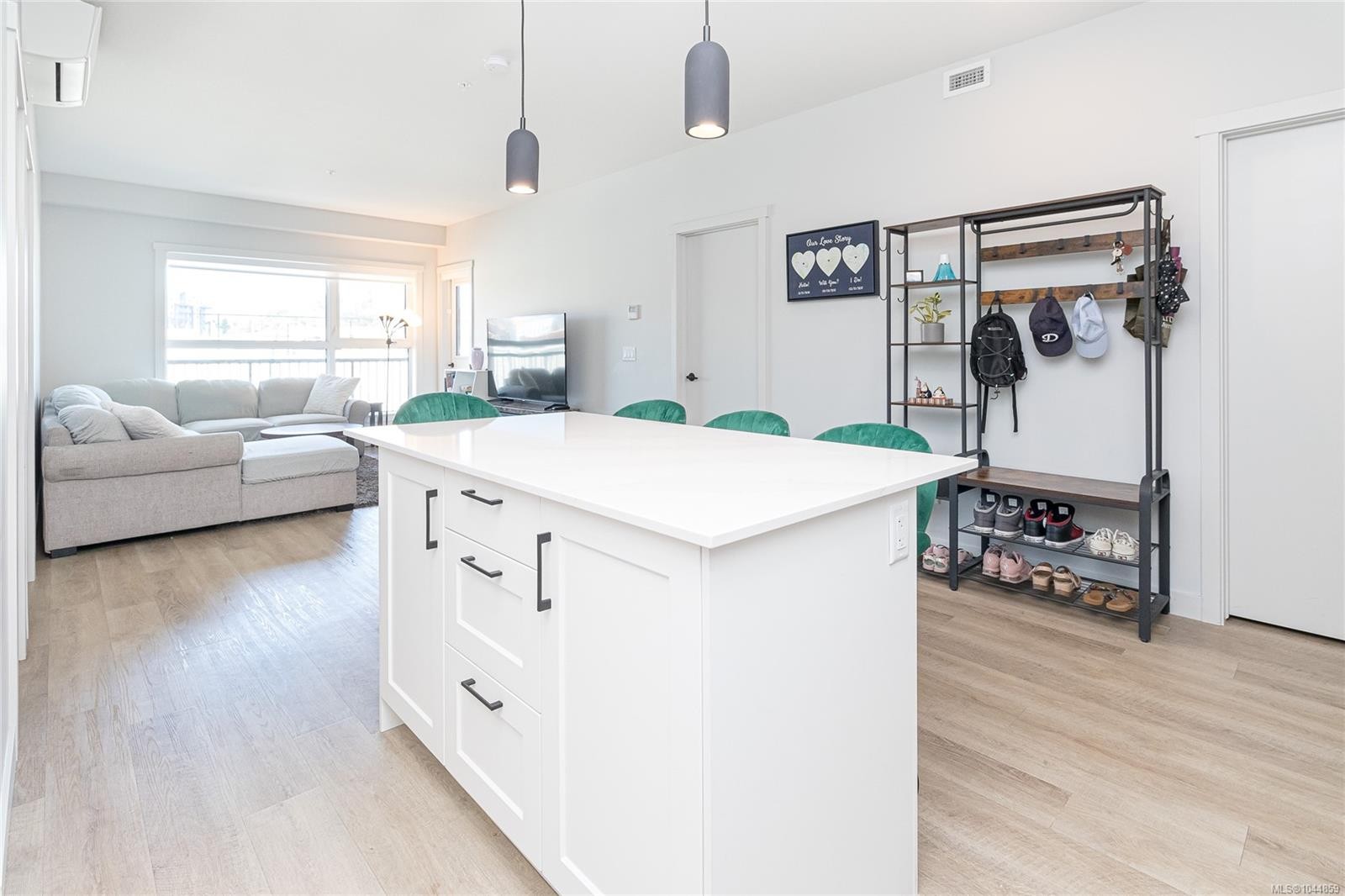 #301-2465 Gateway Rd, Langford, BC - Indoor