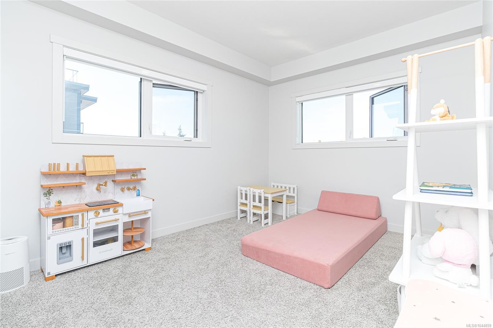 #301-2465 Gateway Rd, Langford, BC - Indoor