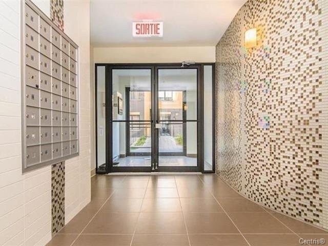 Mud Room - 307-11891 Rue Lachapelle, Montréal (Ahuntsic-Cartierville), QC - Indoor Photo Showing Other Room