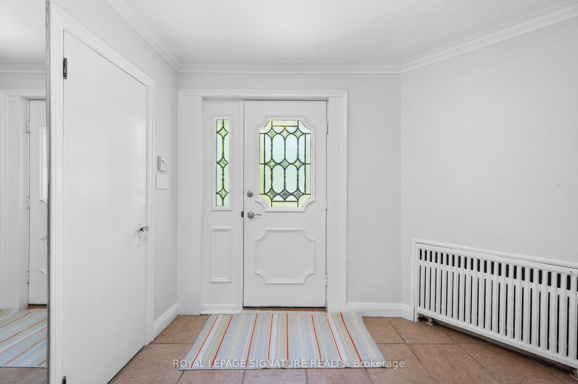 2234 Gordon Drive, Mississauga, ON - Indoor Photo Showing Other Room