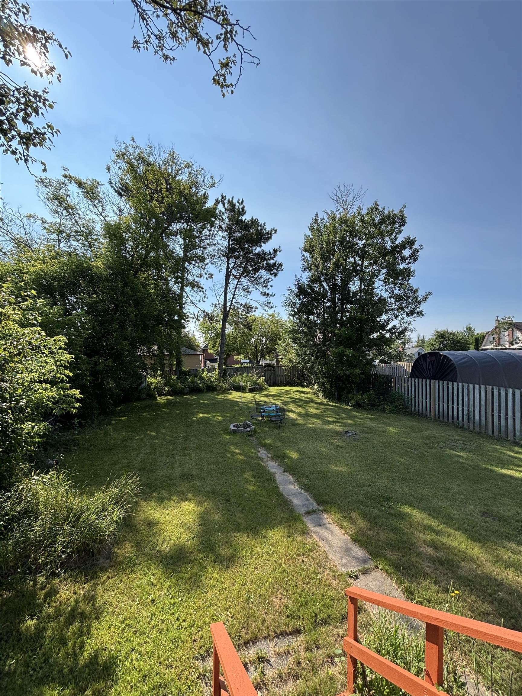 9 Ruttan St., Thunder Bay, ON - Outdoor