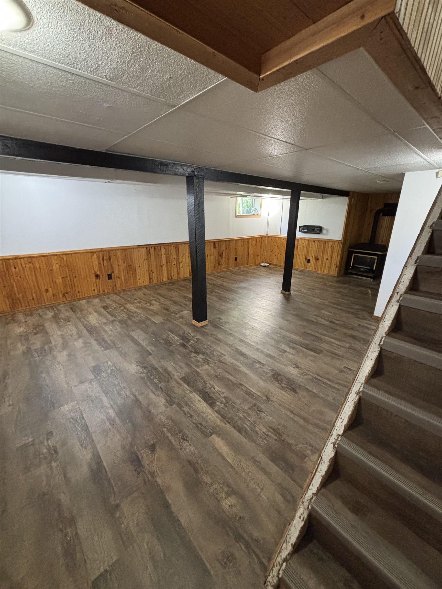 9 Ruttan St., Thunder Bay, ON - Indoor
