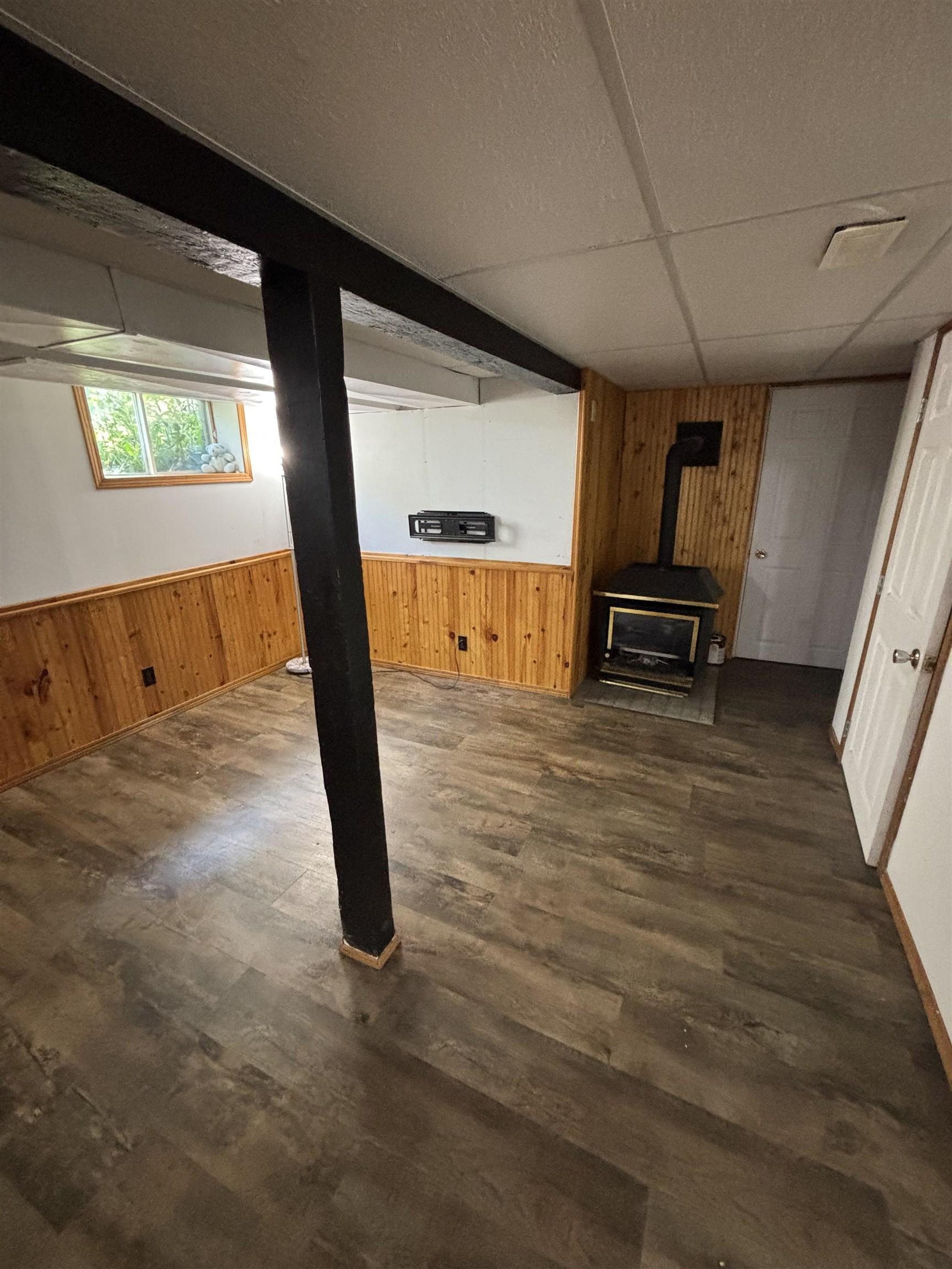 9 Ruttan St., Thunder Bay, ON - Indoor Photo Showing Other Room