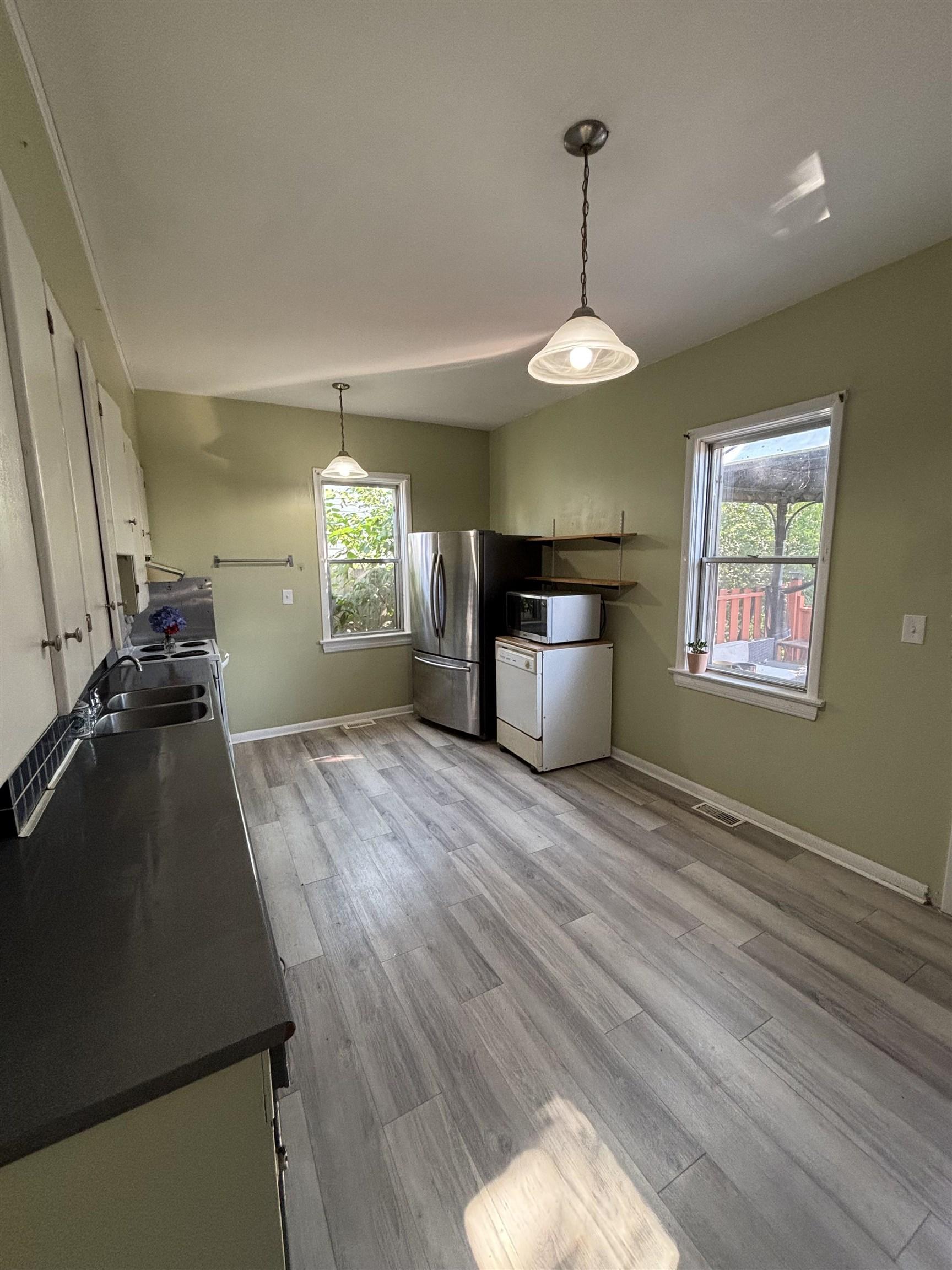 9 Ruttan St., Thunder Bay, ON - Indoor