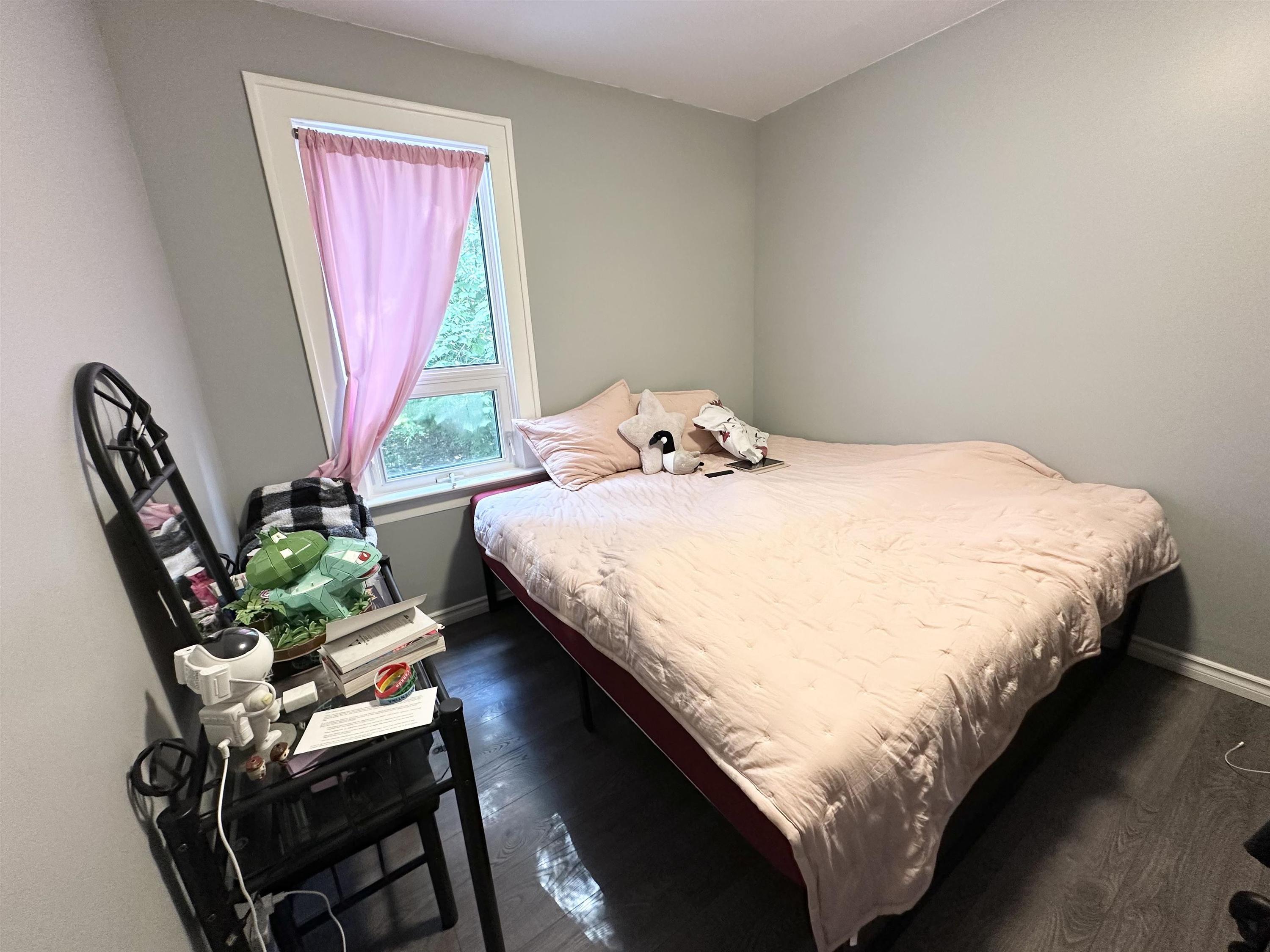 219 Mcculloch St, Thunder Bay, ON - Indoor Photo Showing Bedroom