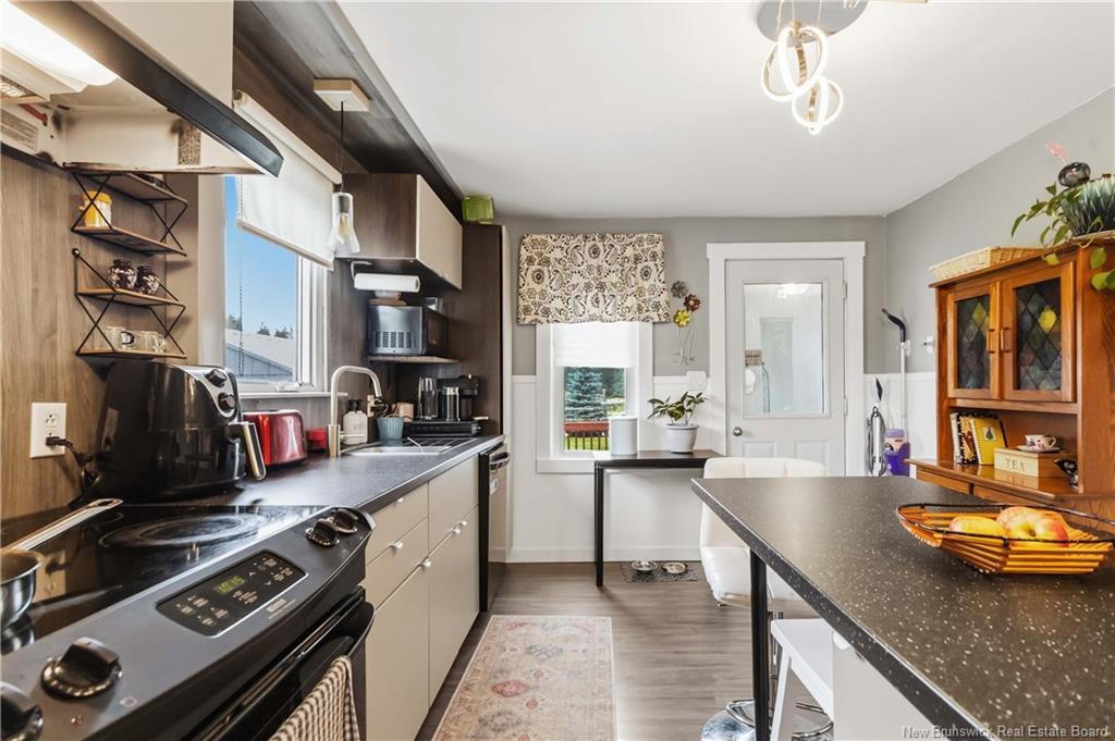 743 Salisbury Rd, Moncton, NB