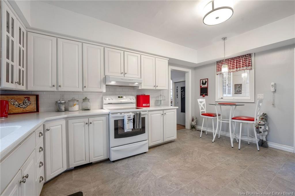 119 Saunders Rd, Mcadam, NB