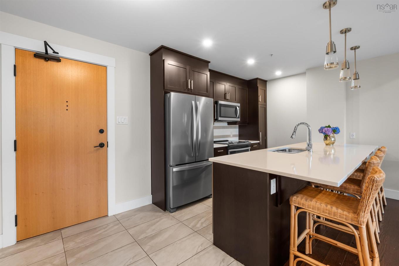 310 1990 Vernon Street, Halifax, NS - Indoor Photo Showing Kitchen With Upgraded Kitchen