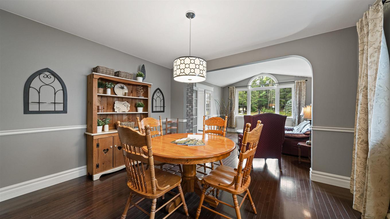 17 Oakley Avenue, Halifax, NS - Indoor Photo Showing Dining Room