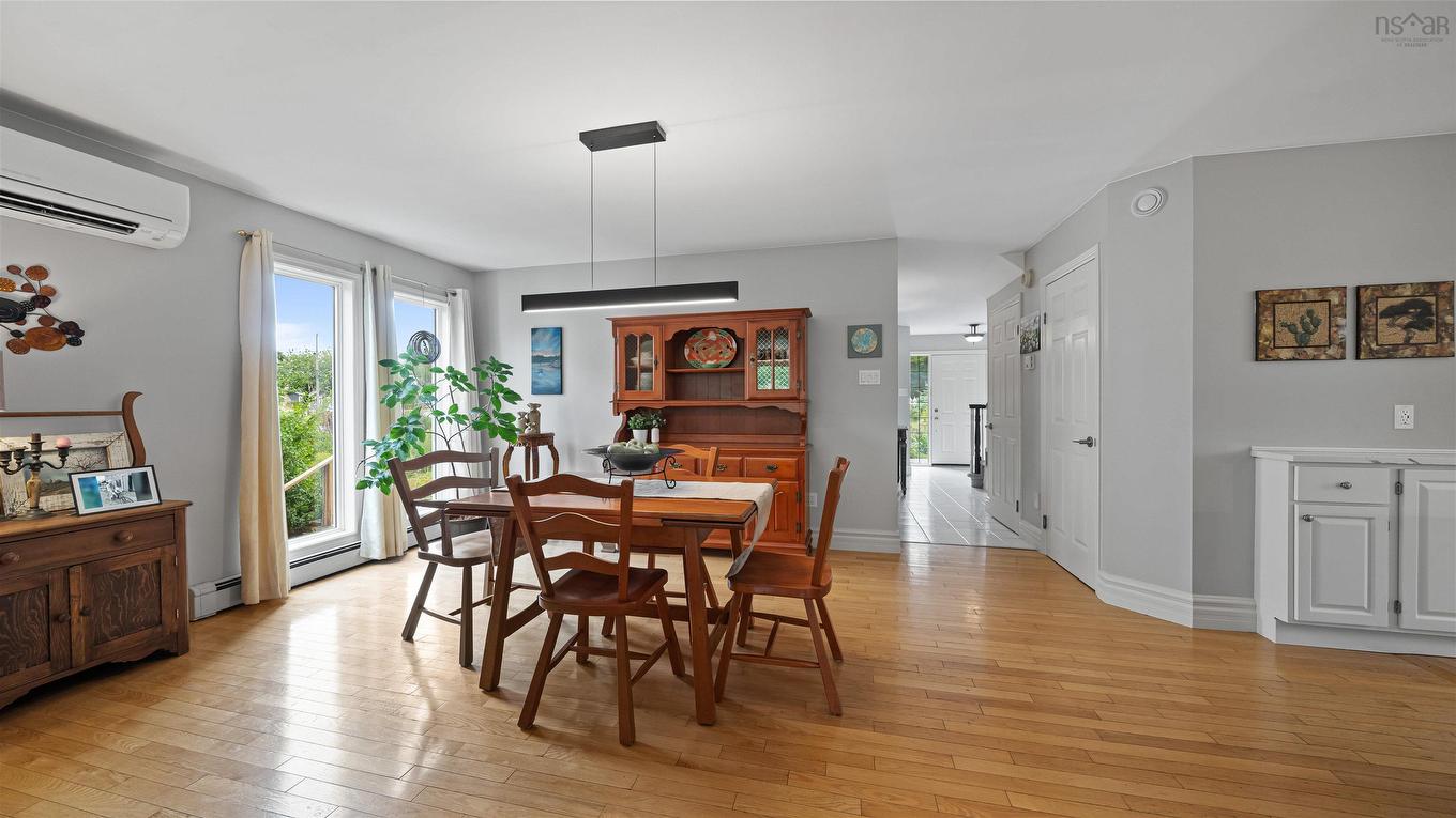 17 Oakley Avenue, Halifax, NS - Indoor Photo Showing Dining Room