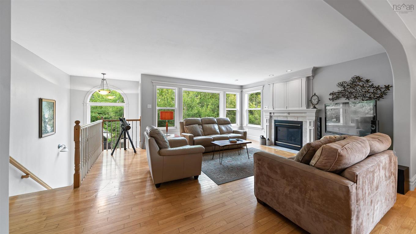 17 Oakley Avenue, Halifax, NS - Indoor Photo Showing Living Room With Fireplace
