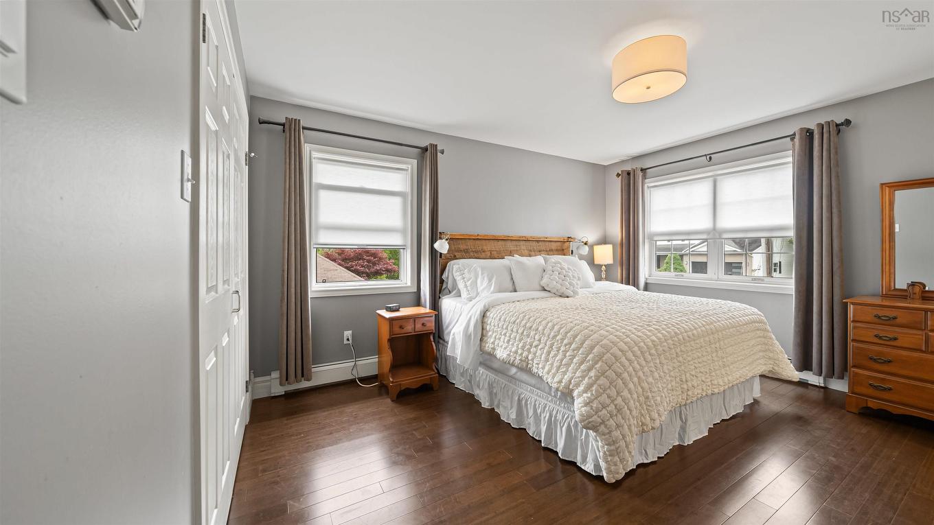 17 Oakley Avenue, Halifax, NS - Indoor Photo Showing Bedroom