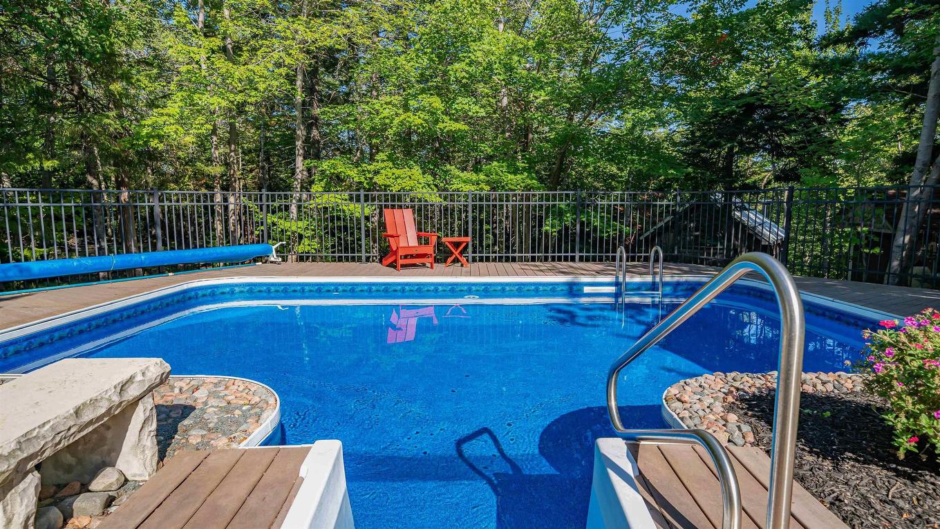 17 Oakley Avenue, Halifax, NS - Outdoor With In Ground Pool With Backyard