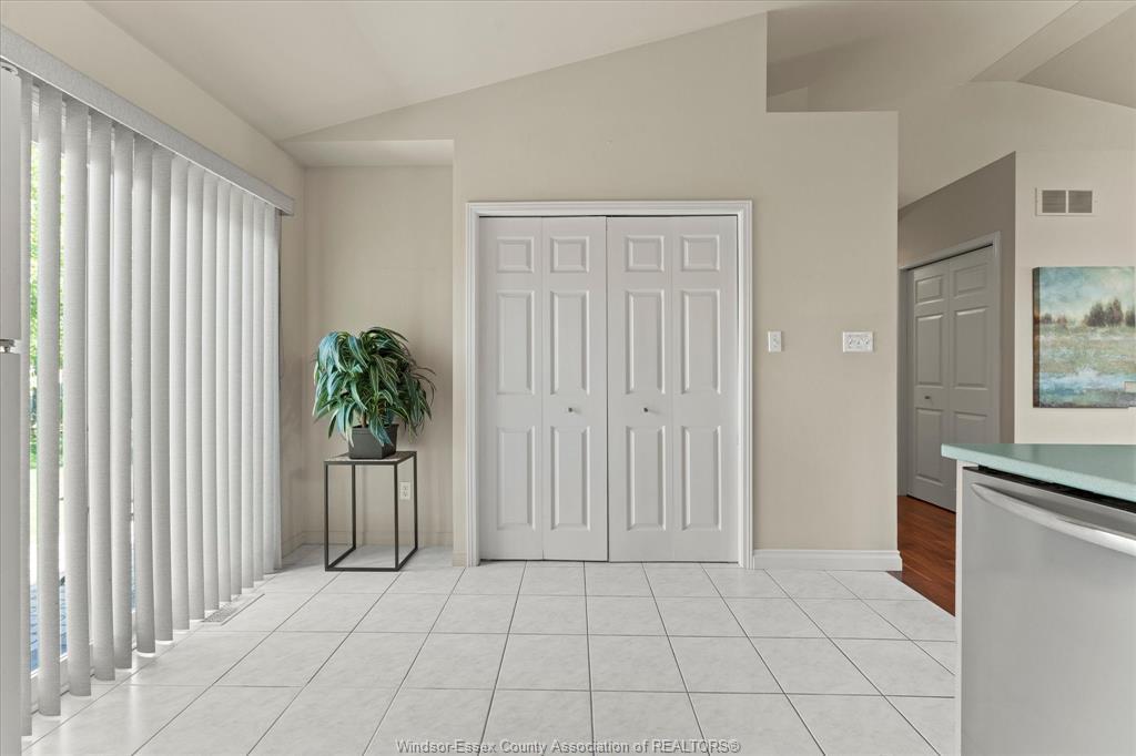 1286 Rendezvous, Windsor, ON - Indoor