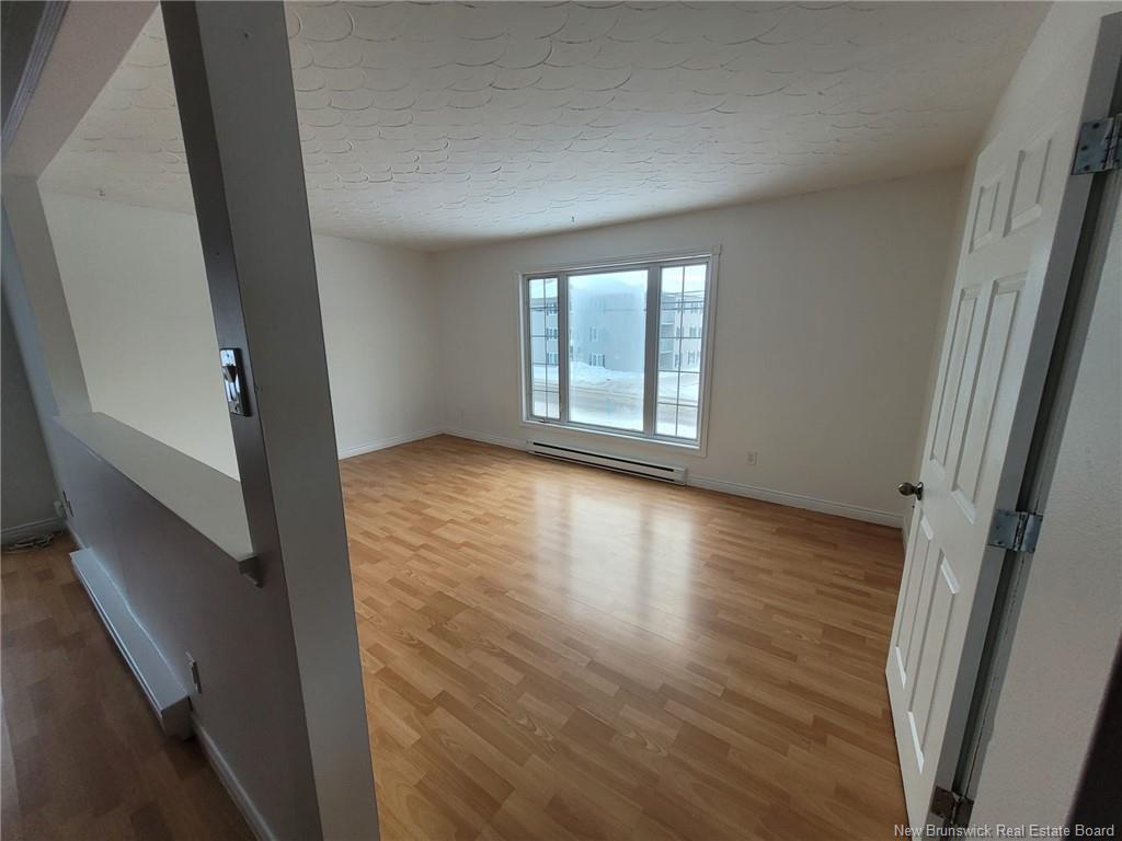 71-73 Mill Rd, Moncton, NB - Indoor Photo Showing Other Room