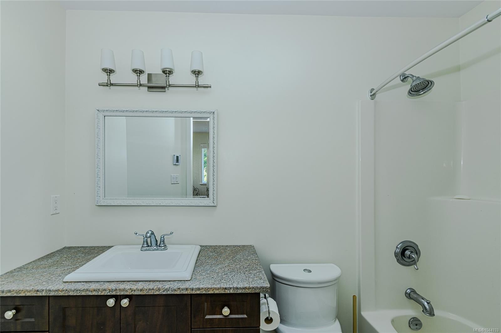 129 Moss St, Victoria, BC