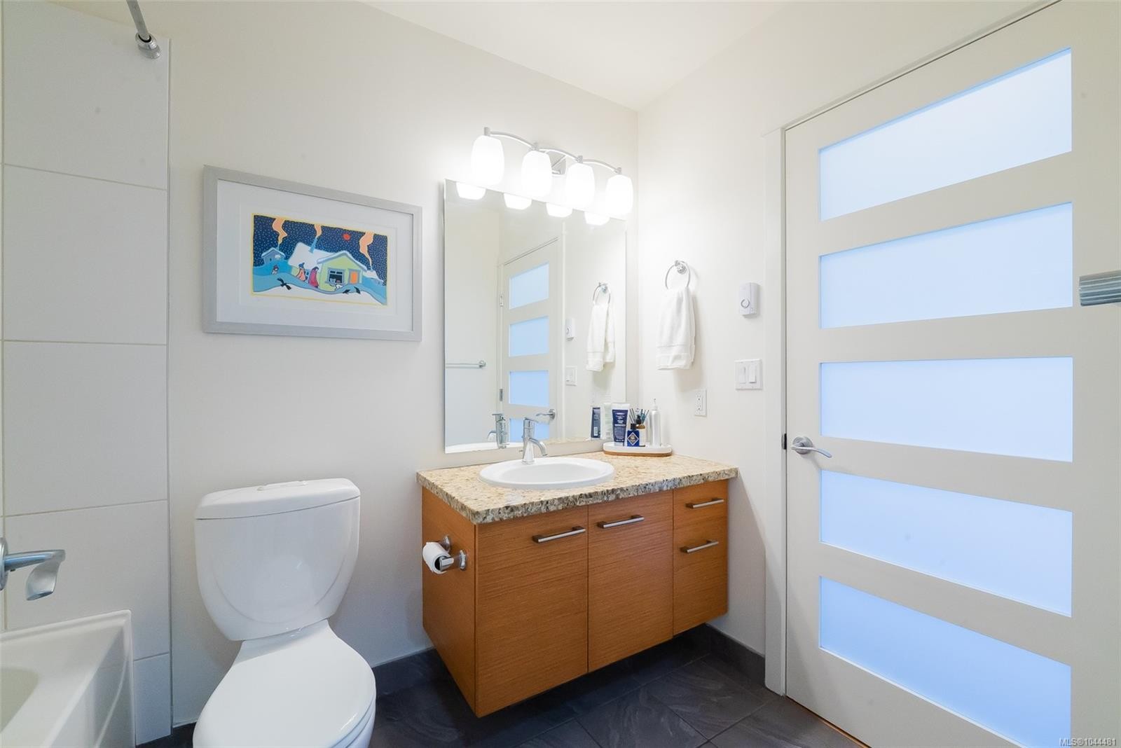 #506-38 Front St, Nanaimo, BC - Indoor Photo Showing Bathroom