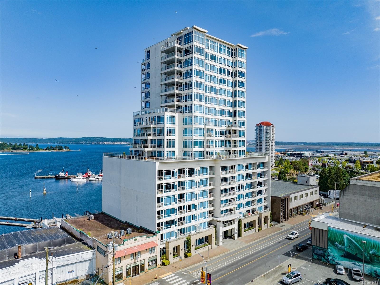 #506-38 Front St, Nanaimo, BC - Outdoor With Body Of Water
