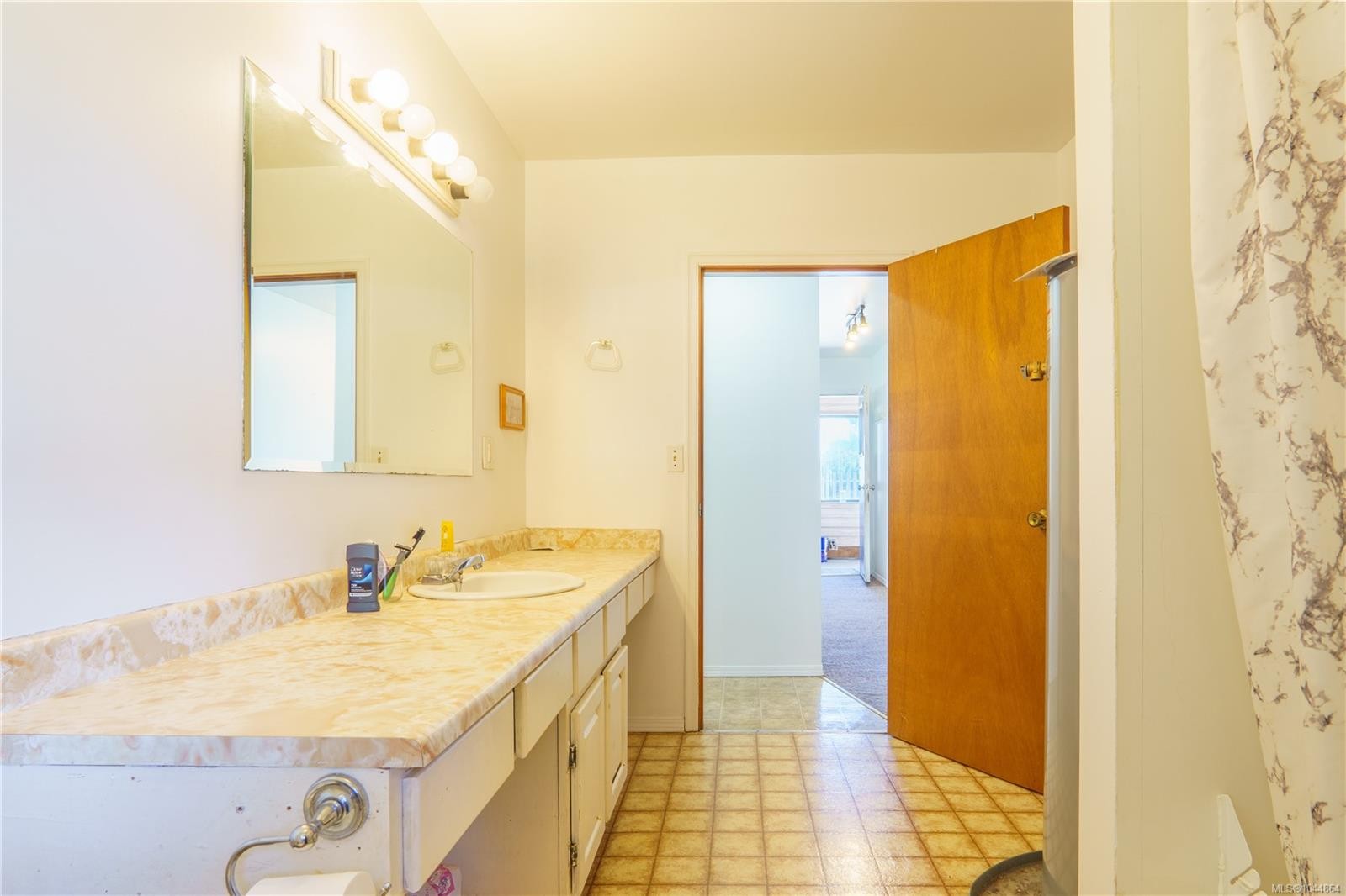 269 Matterson Dr, Ucluelet, BC