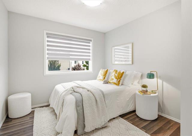 220 Thorn Dr, Winnipeg, MB - Indoor Photo Showing Bedroom