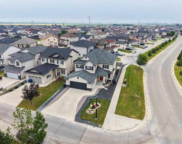 220 Thorn Dr, Winnipeg, MB - Outdoor With View