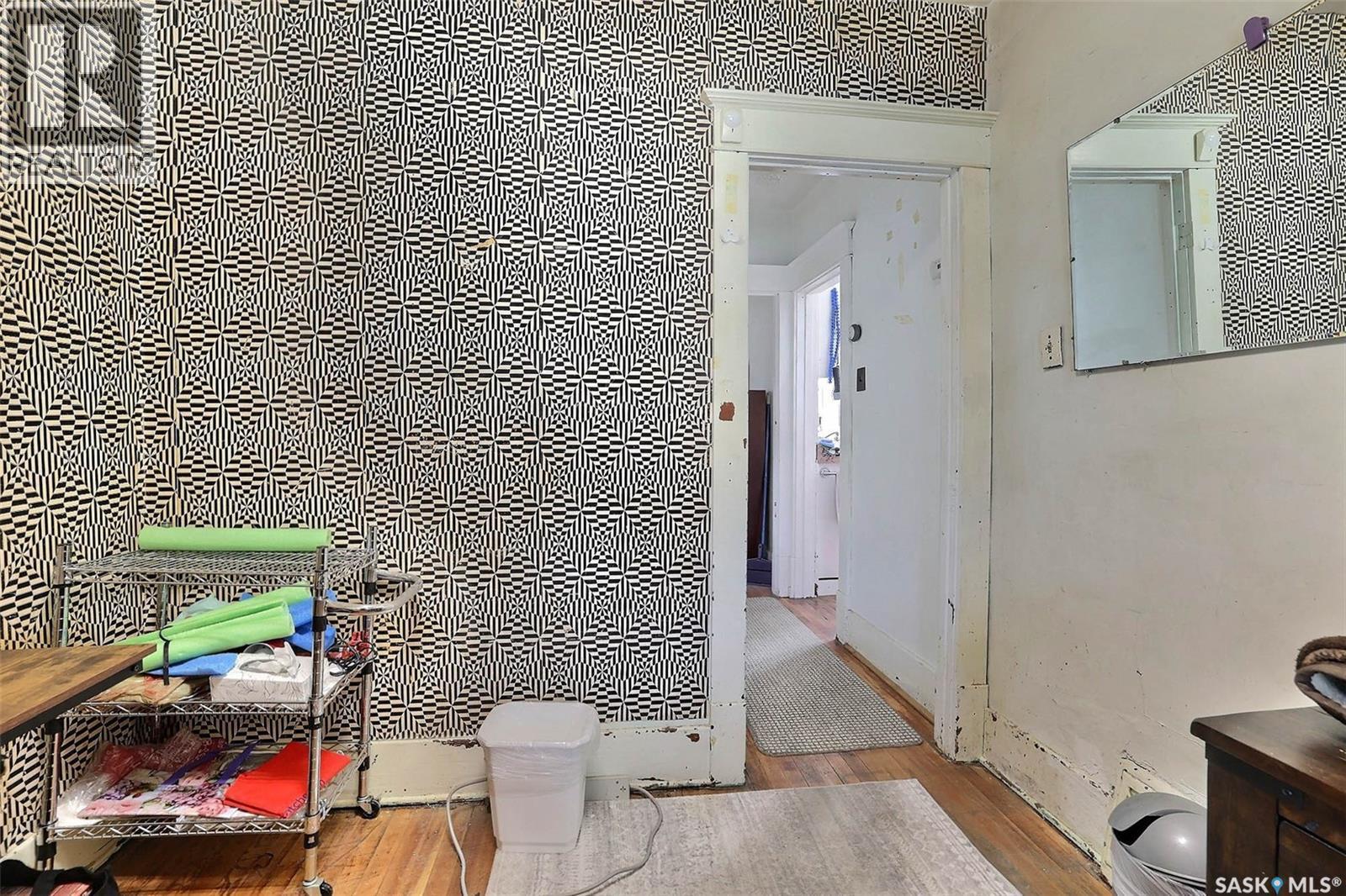 2173 Edgar Street, Regina, SK - Indoor