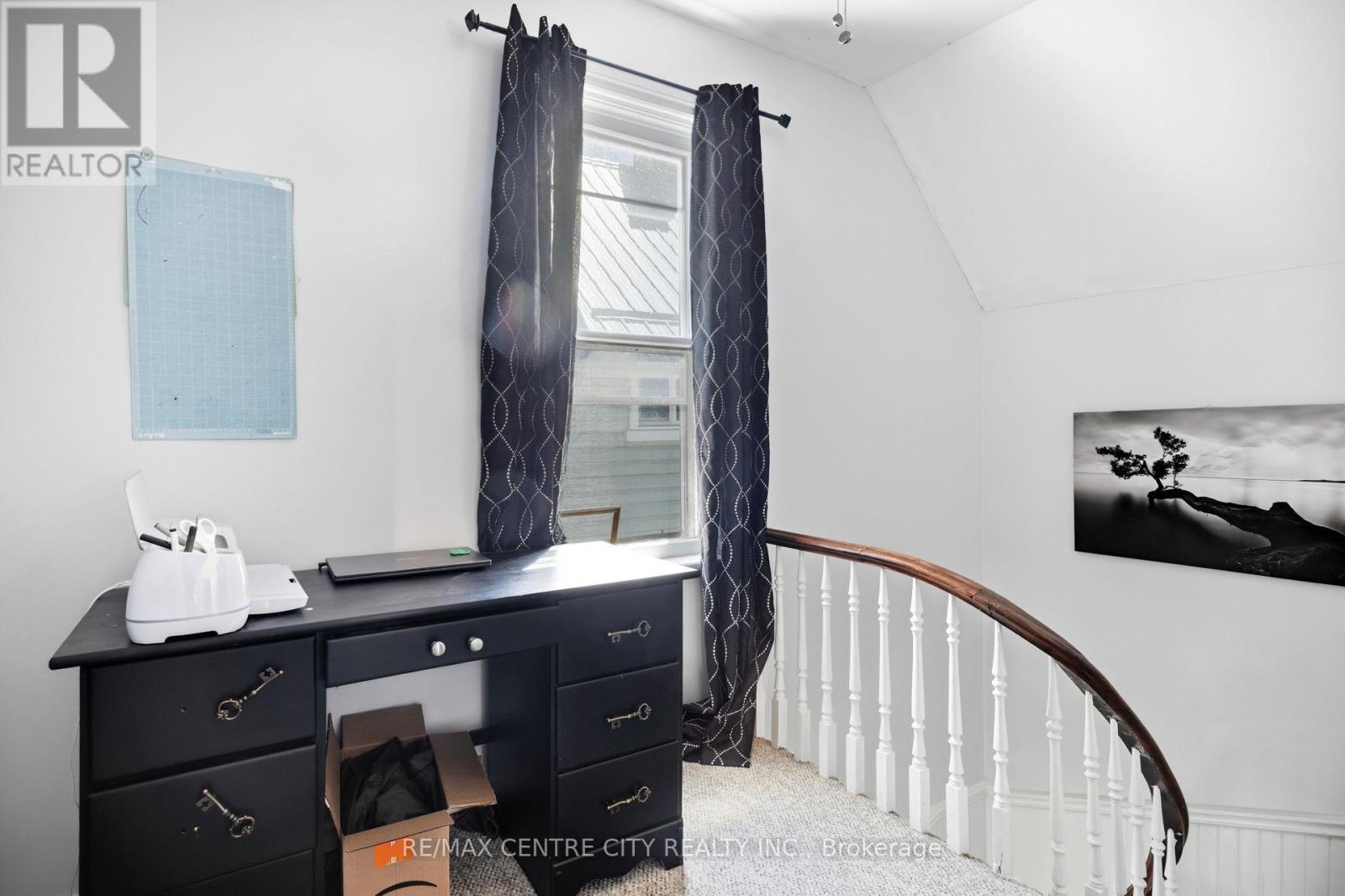 56 Mitchell Street, St. Thomas, ON - Indoor Photo Showing Other Room