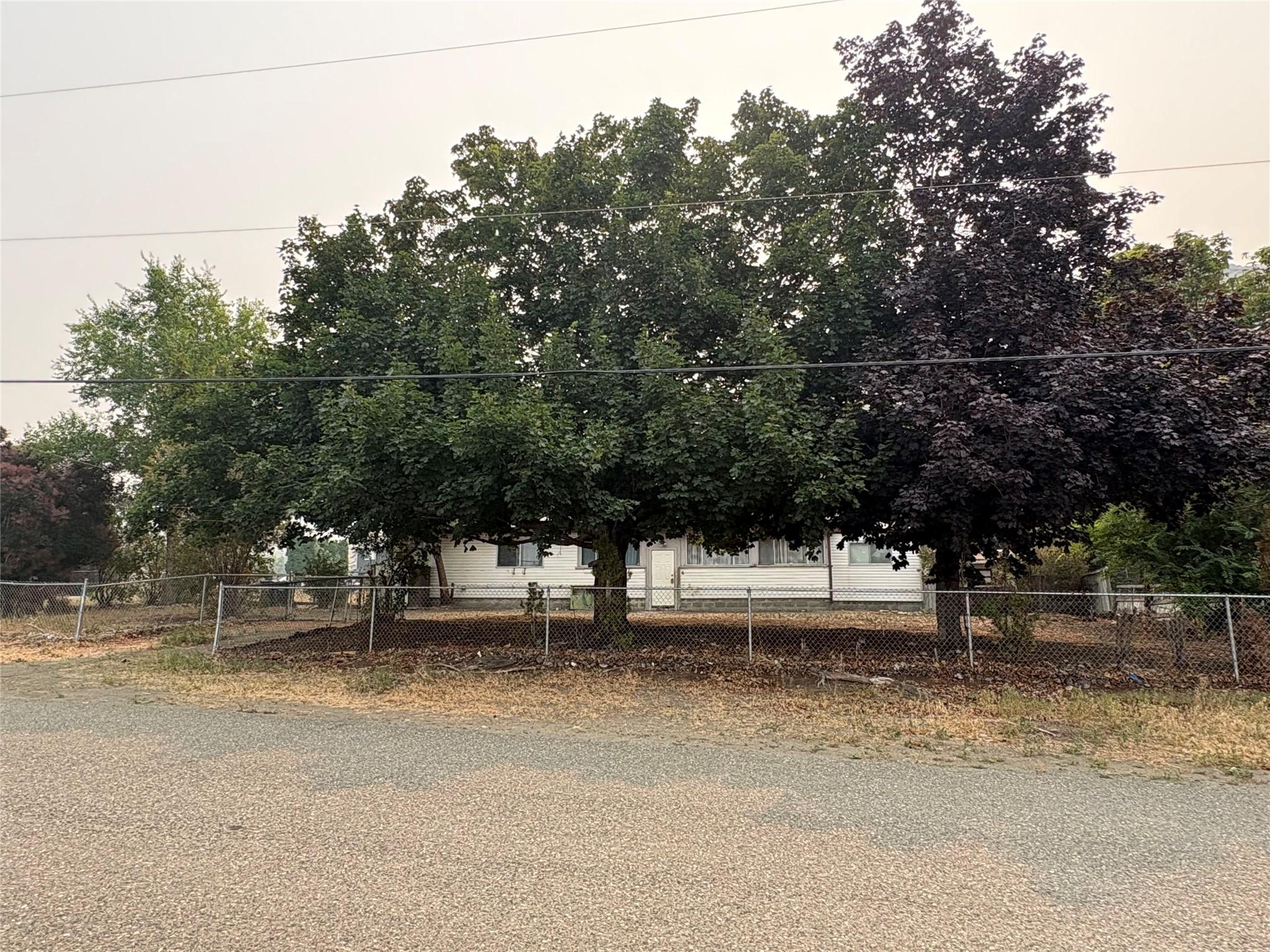 6896 Watson E Drive, Kamloops, BC