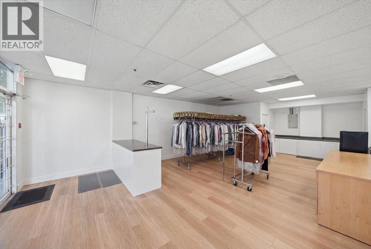 1338 Alberni Street, Vancouver, BC