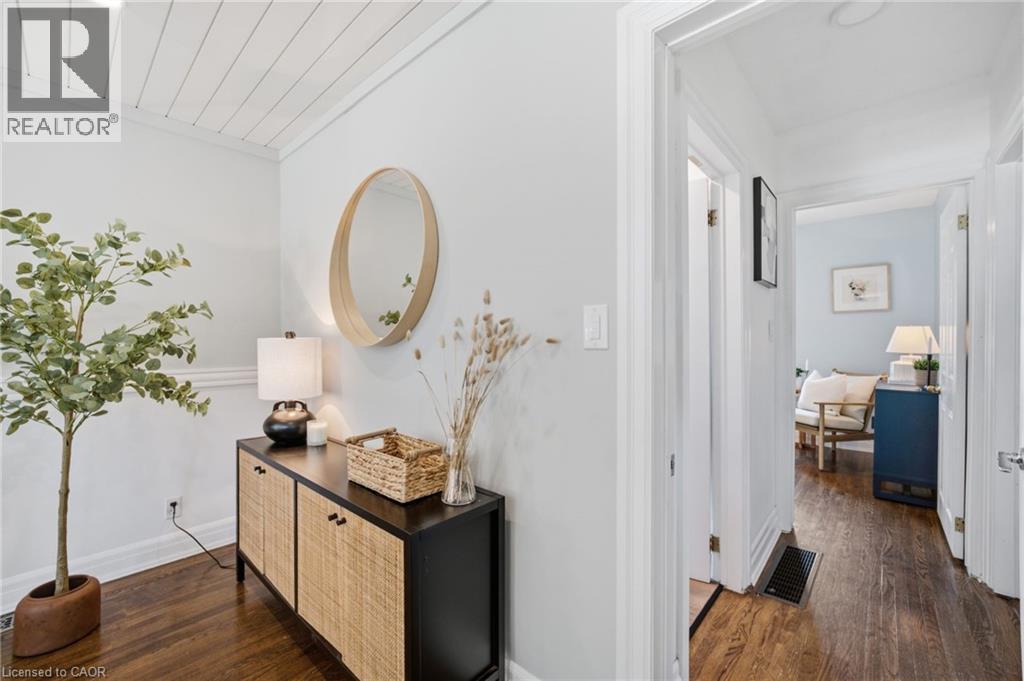 47 Brucedale Avenue E, Hamilton, ON - Indoor Photo Showing Other Room