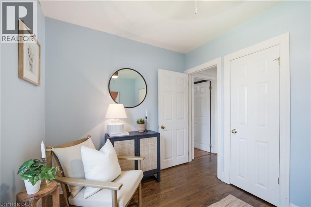 47 Brucedale Avenue E, Hamilton, ON - Indoor