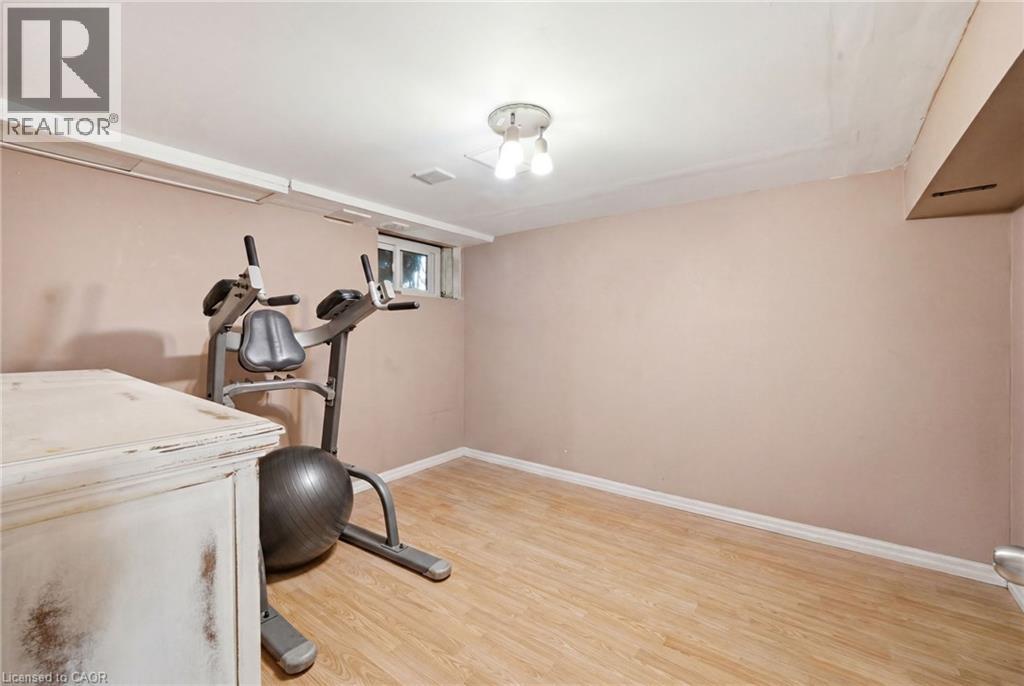 47 Brucedale Avenue E, Hamilton, ON - Indoor Photo Showing Gym Room