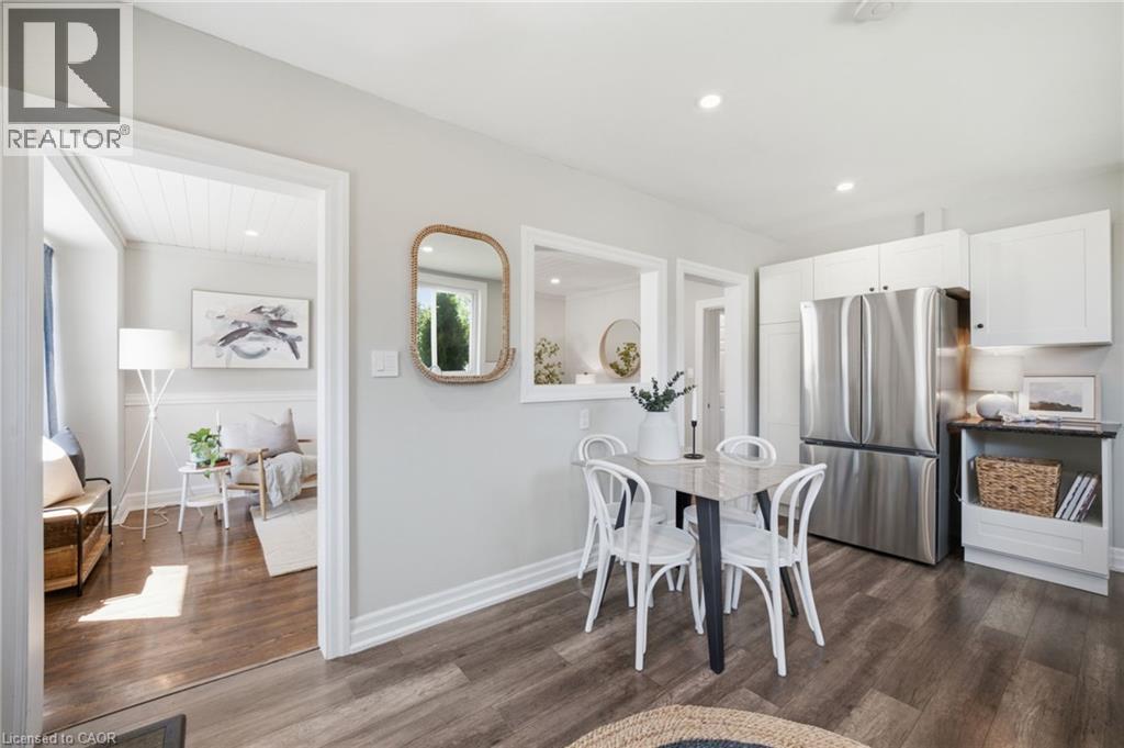 47 Brucedale Avenue E, Hamilton, ON - Indoor