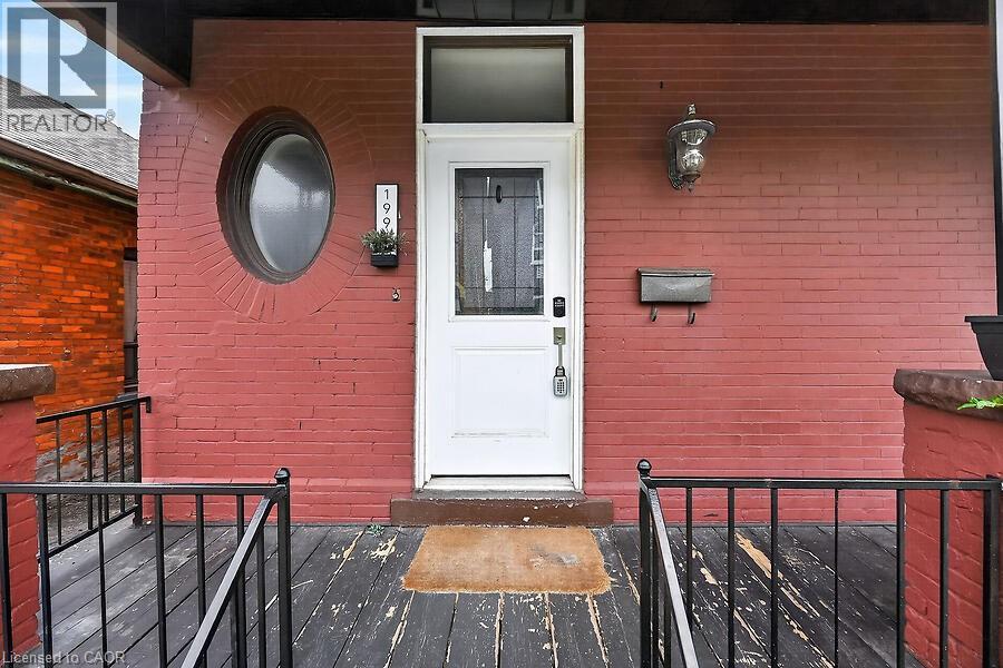 199 Bay Street N, Hamilton, ON - Outdoor With Exterior