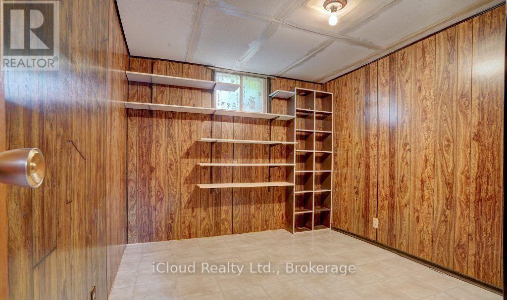 325 Dyson Road, Pickering, ON - Indoor Photo Showing Other Room