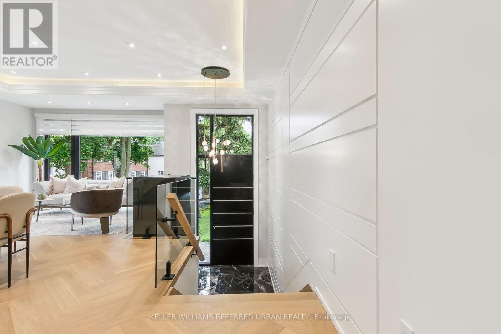 12 Otter Crescent, Toronto, ON - Indoor Photo Showing Other Room