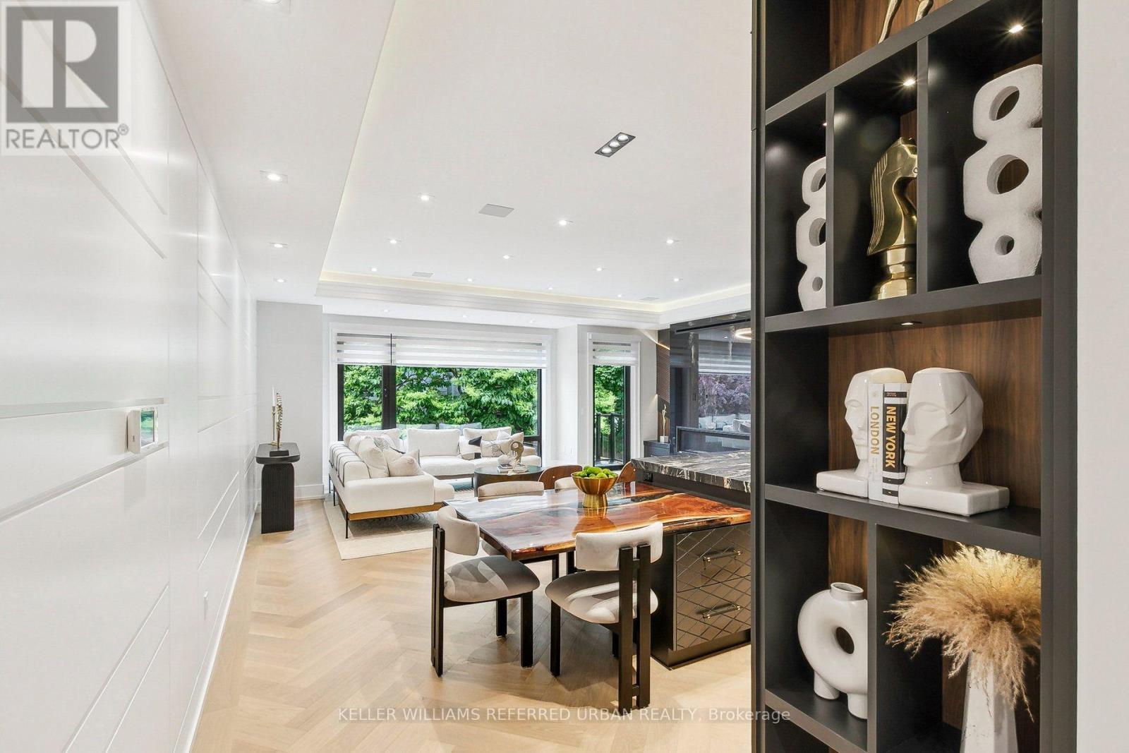 12 Otter Crescent, Toronto, ON - Indoor Photo Showing Dining Room