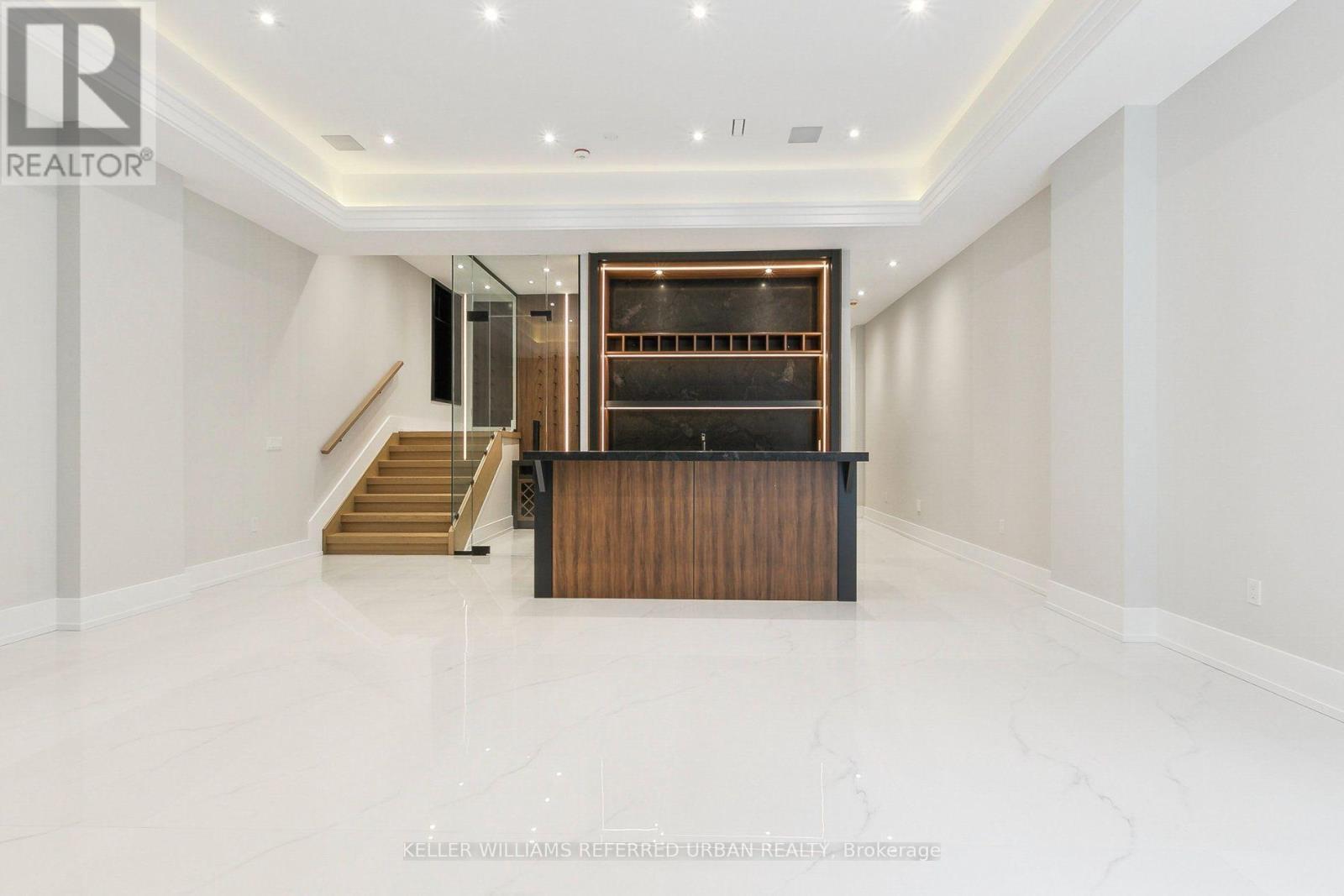 12 Otter Crescent, Toronto, ON - Indoor Photo Showing Other Room
