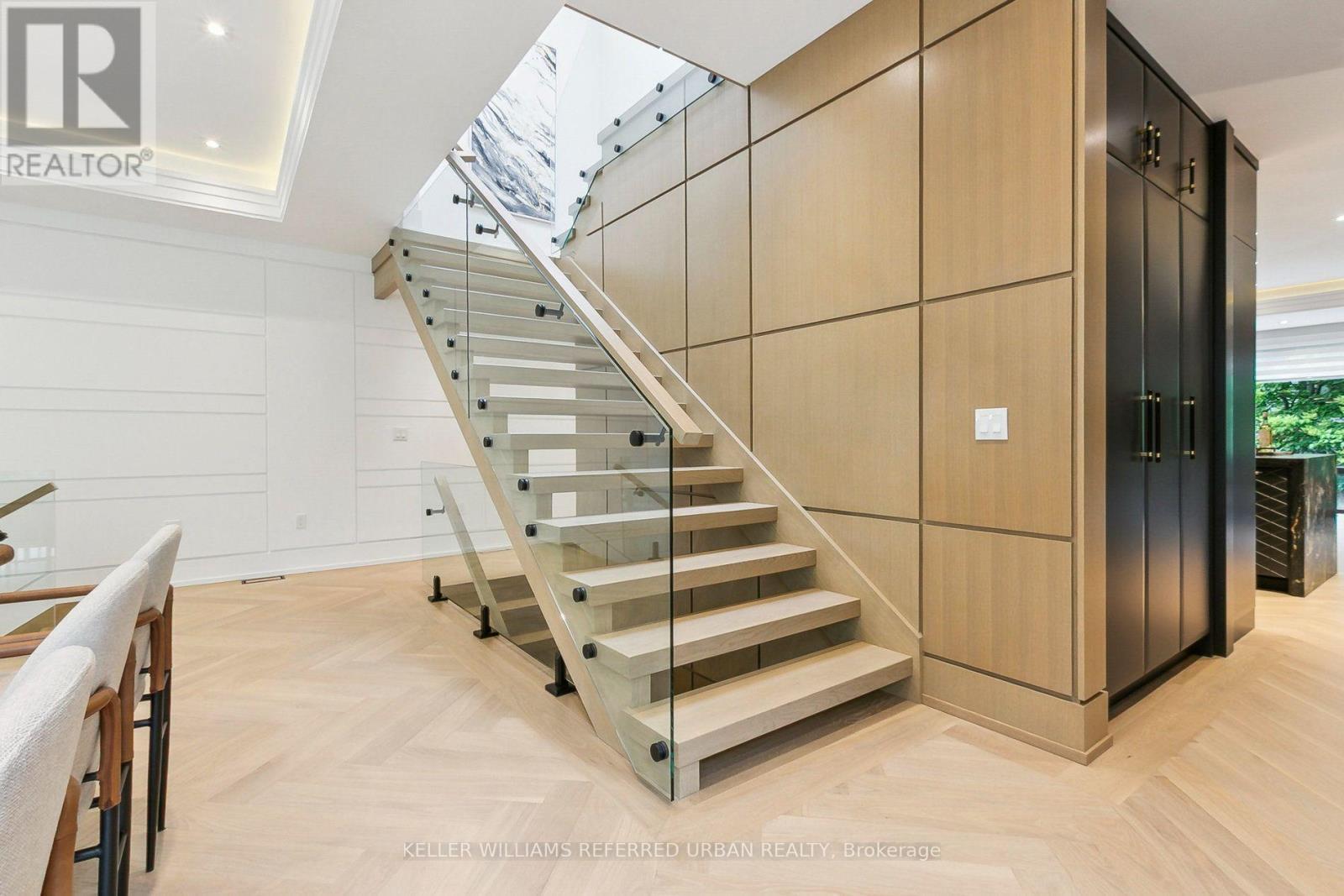 12 Otter Crescent, Toronto, ON - Indoor Photo Showing Other Room
