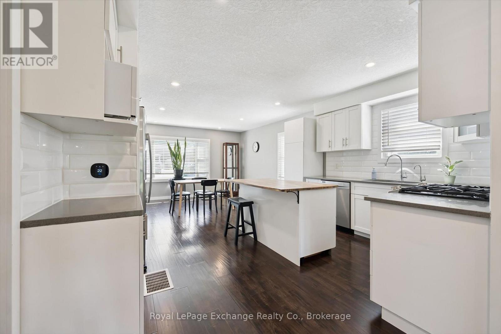 Kitchen view - 68 Elgin Street S, Cambridge, ON - Indoor Photo Showing Kitchen